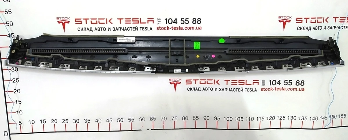 3 M3, IP, LHD, DECOR ASY, WOOD with damage Tesla model 3 1091225-00-F