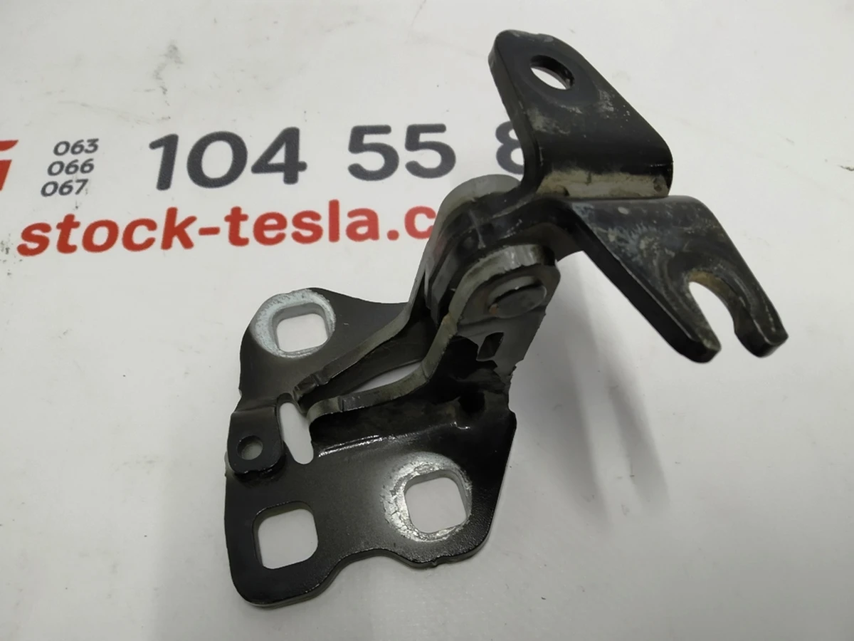 2 Rear right lower door hinge PBSB Tesla model 3 1091330-00-F