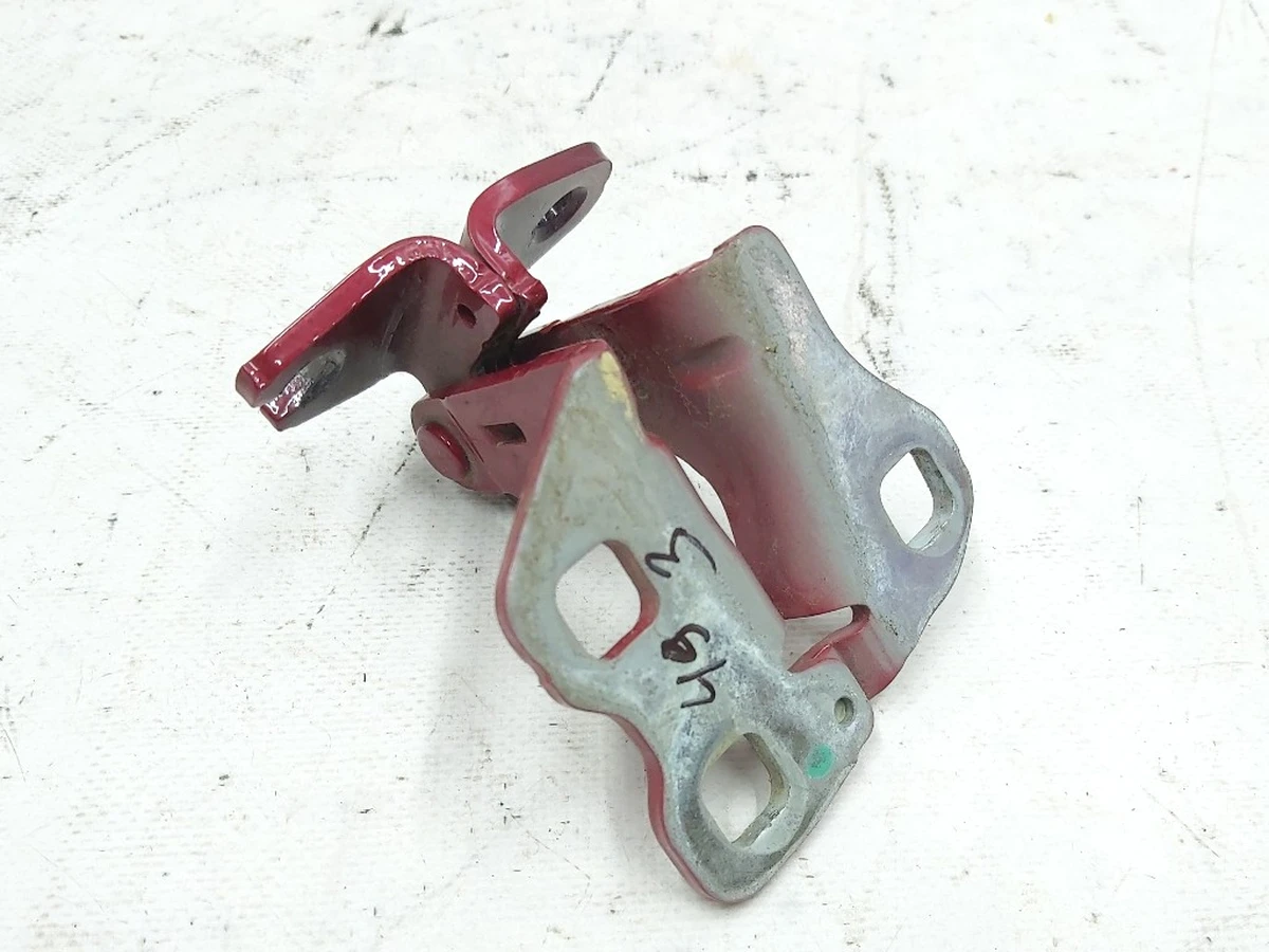 2 Петля двери задней правой нижняя PPMR Tesla model 3 1091330-00-F