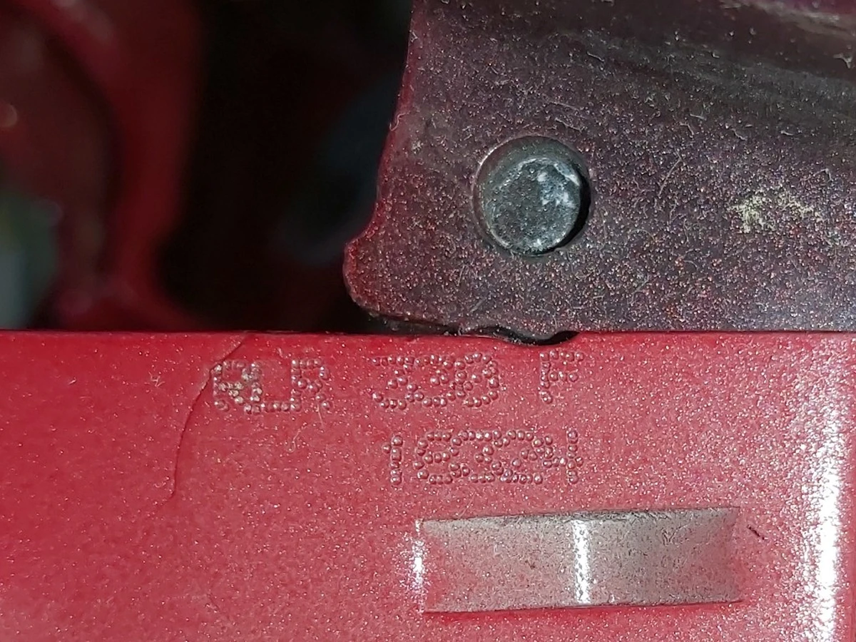 2 Петля двери задней правой нижняя PPMR Tesla model 3 1091330-00-F