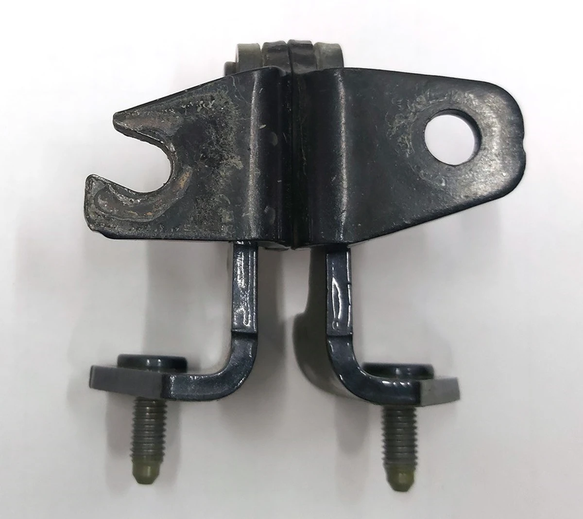 1 Rear right upper door hinge PMNG Tesla model 3 1091332-00-F