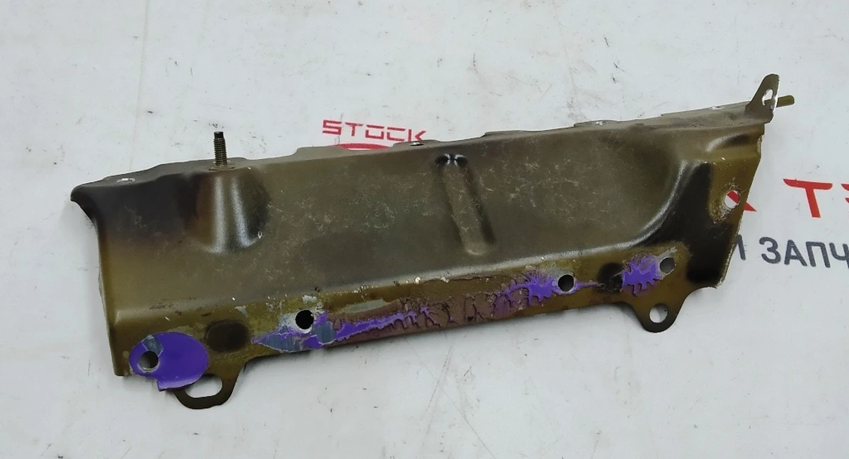 28 Quarter Rear Right Body Panel Spar and Side Pocket Connector Tesla model 3 1121054-S0-A