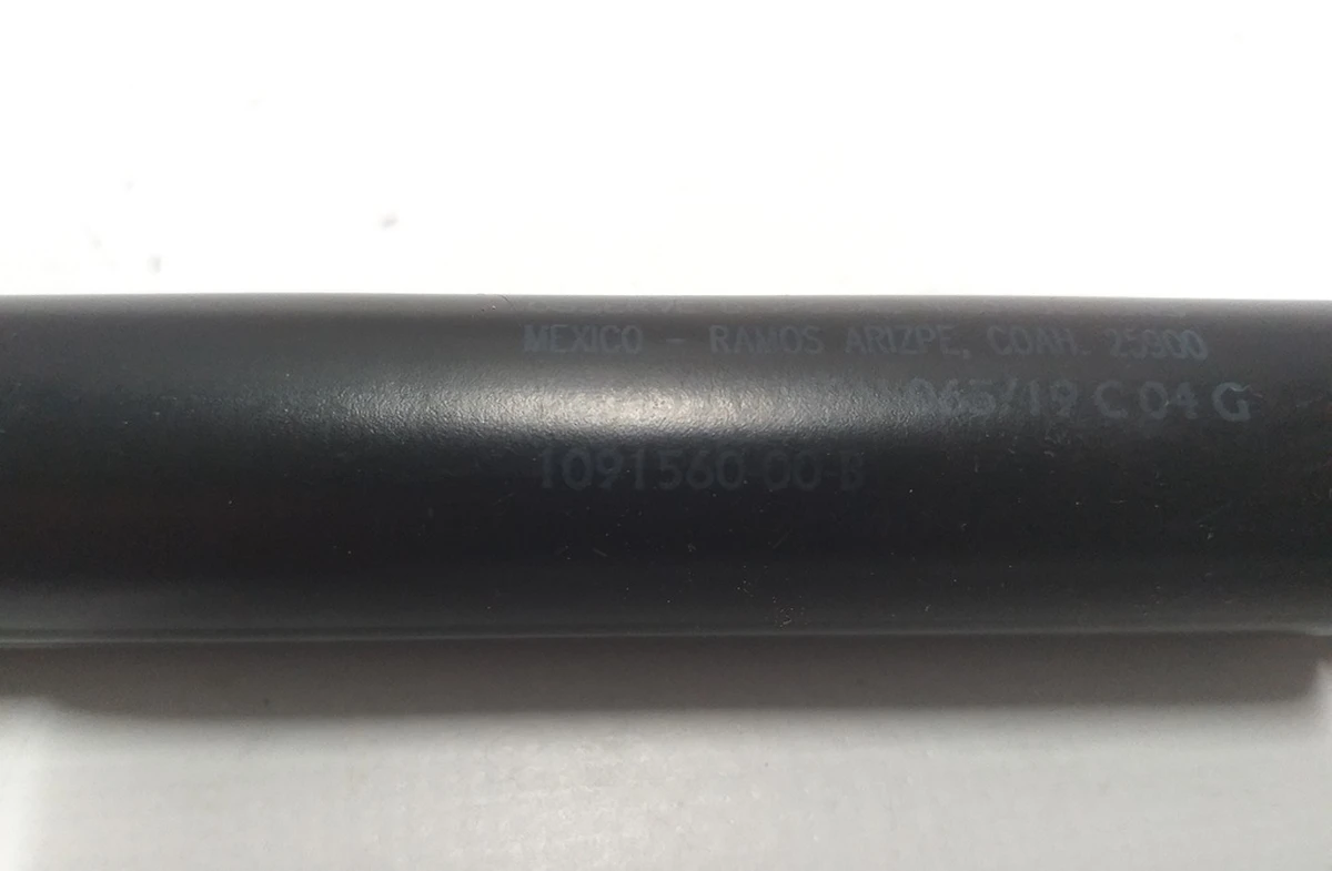 5 Амортизатор (упор газовий) кришки багажника лівий правий Tesla Model 3 1091560-00-B