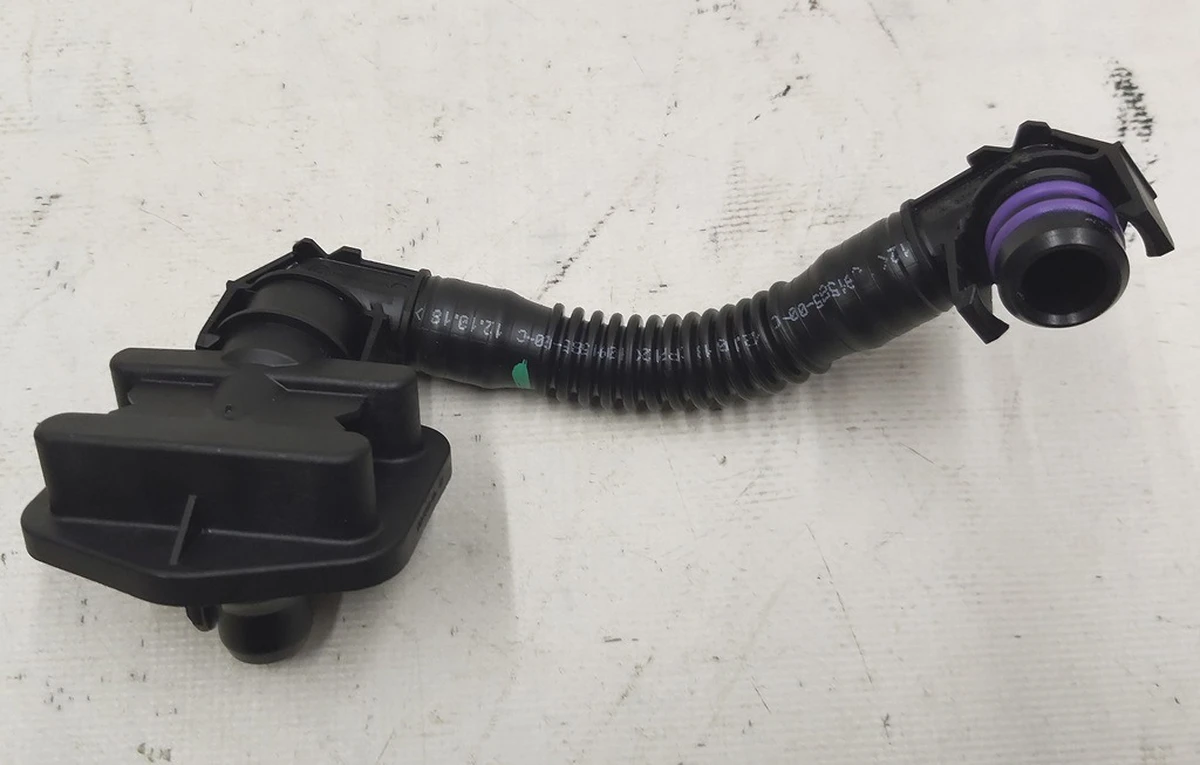 Cooling system branch pipe main battery assembly Tesla model 3 1091585-00-C