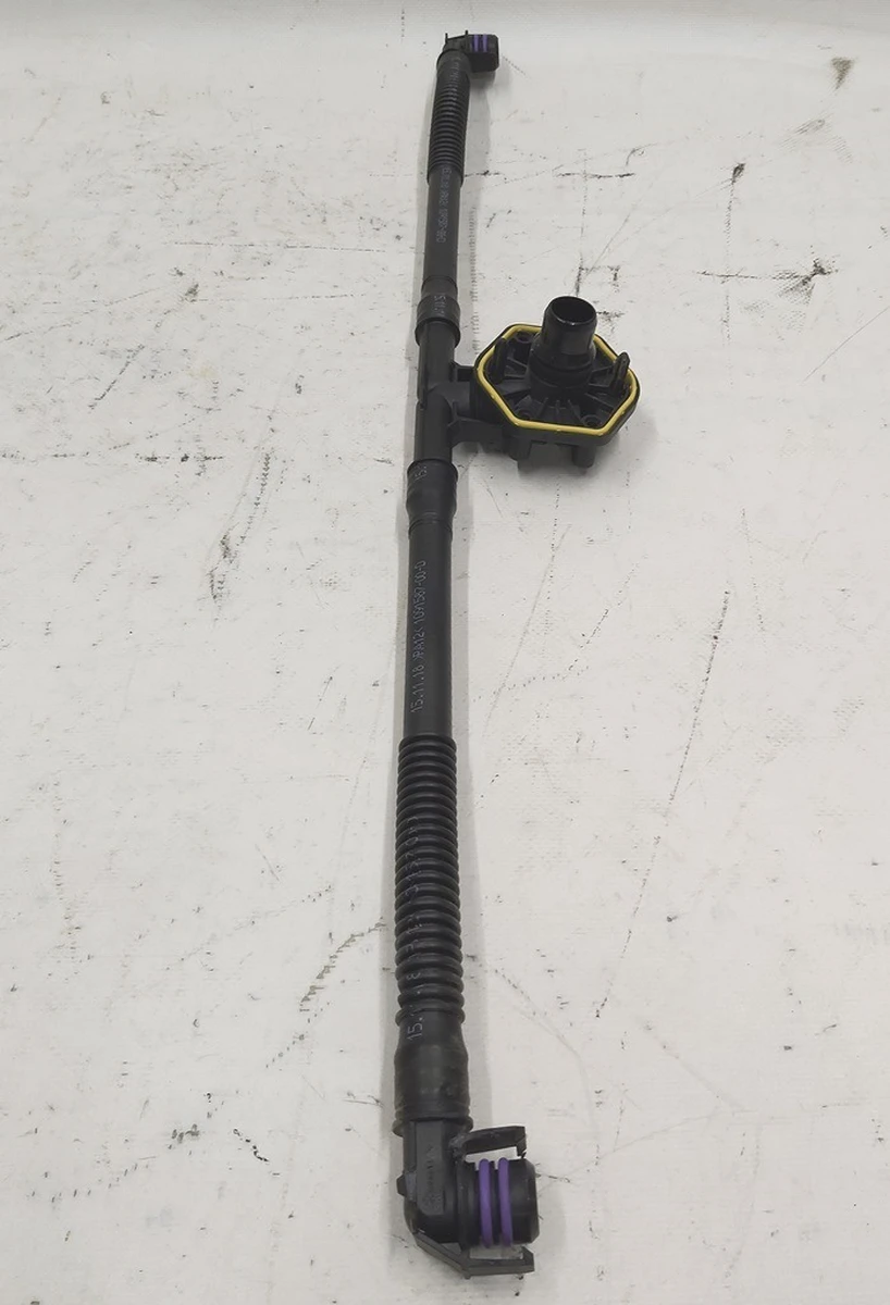 Cooling system branch pipe of the main battery (RWD) MR Tesla model 3 1091587-00-C