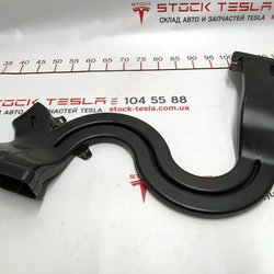 1 Повітропровід системи кондиціонування 2-го ряду сидінь Tesla model 3 1092163-00-A