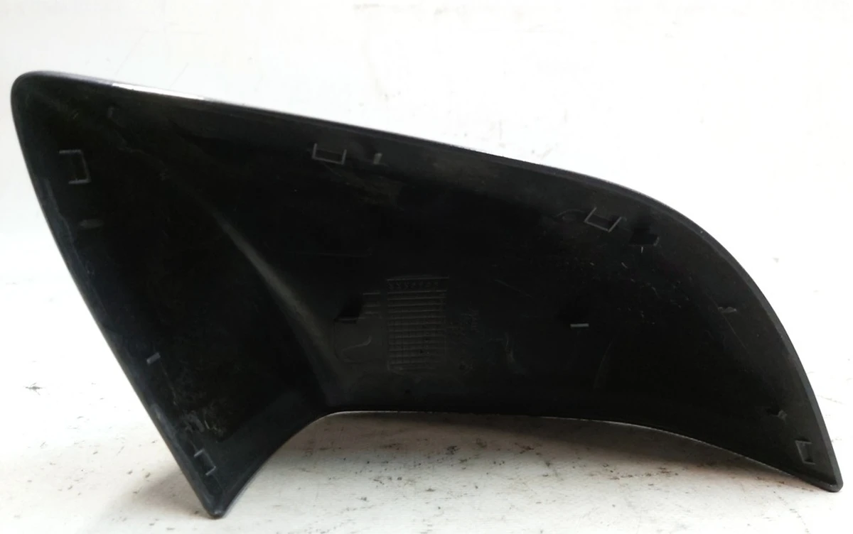 3 SKULL CAP, LEFT HAND, MIDNIGHT SILVER METALLIC-PMNG Tesla model 3 1092290-12-D