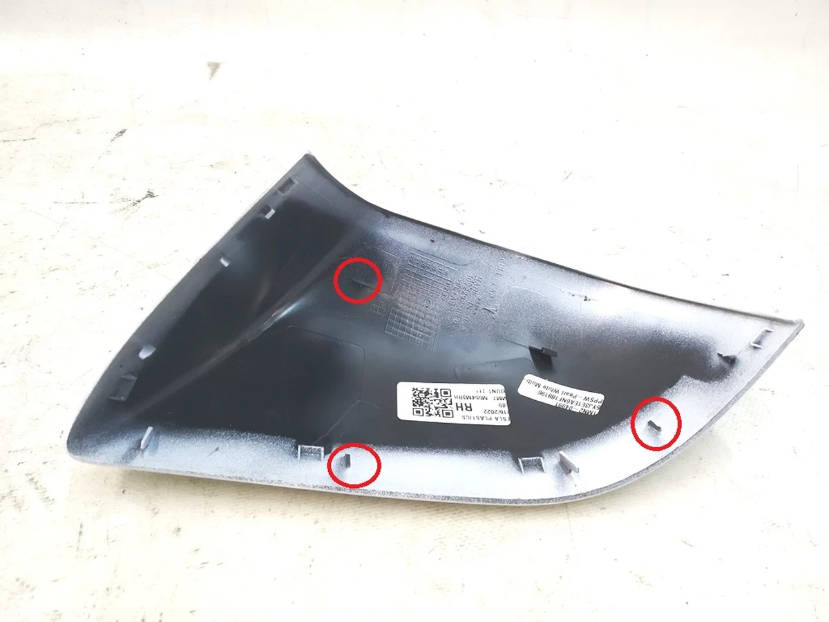 4 Накладка дзеркала зовнішнього правого верхня (шкаралупа) PPSW із пошкодженням Tesla model 3 1092292-11-D
