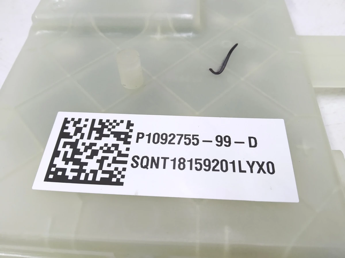 2 Електронний блок управління порту заряджання Gen 3 Tesla model 3 1092755-98-D