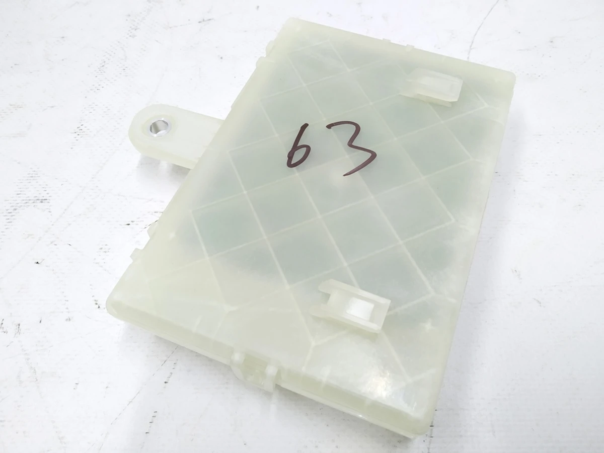 2 Електронний блок управління порту заряджання Gen 3 Tesla model 3 1092755-98-D