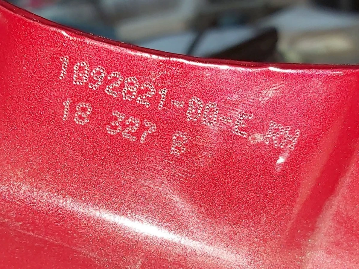 2 Петля крышки багажника правая PPMR Tesla Model 3 1092821-00-E