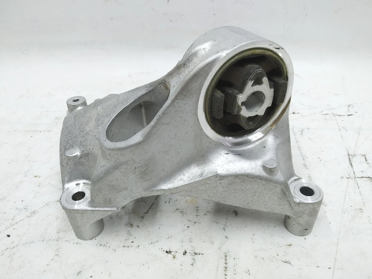 3 Кронштейн кріплення заднього мотора Tesla all models (кроме Model S, Model S REST, Model X) 1095337-00-D