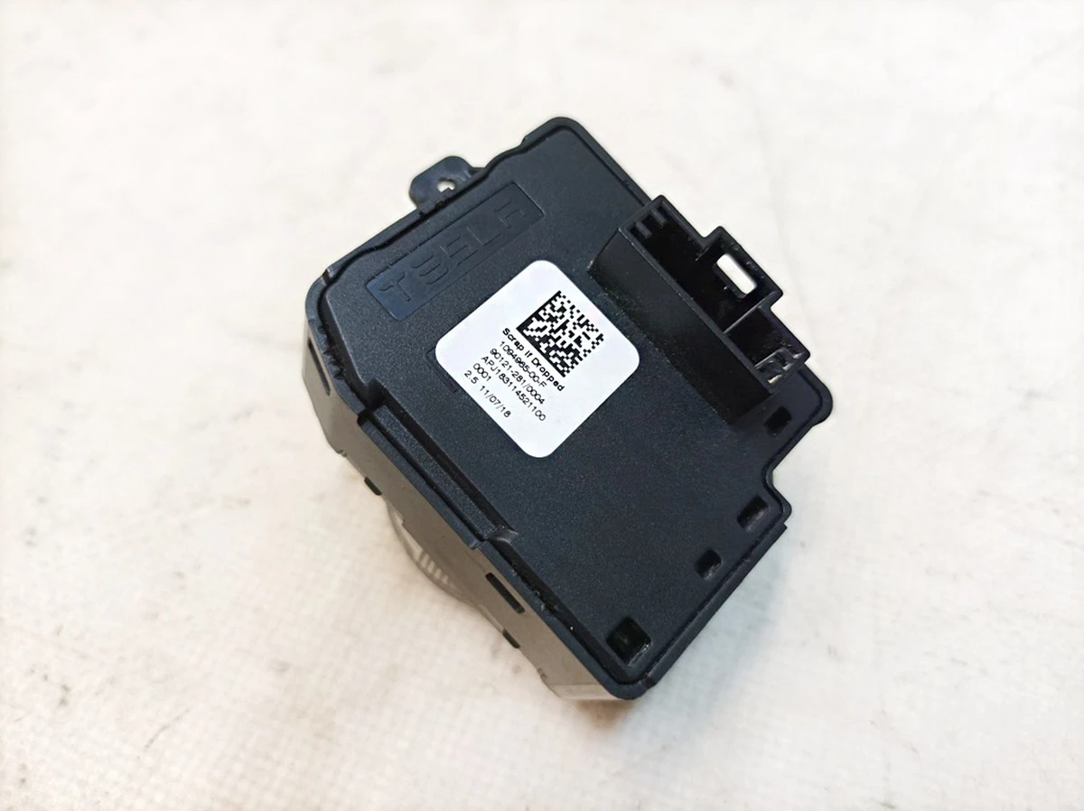 6 Multimedia Control Joystick (on steering wheel) right (oxidized) Tesla model 3 1583975-00-A