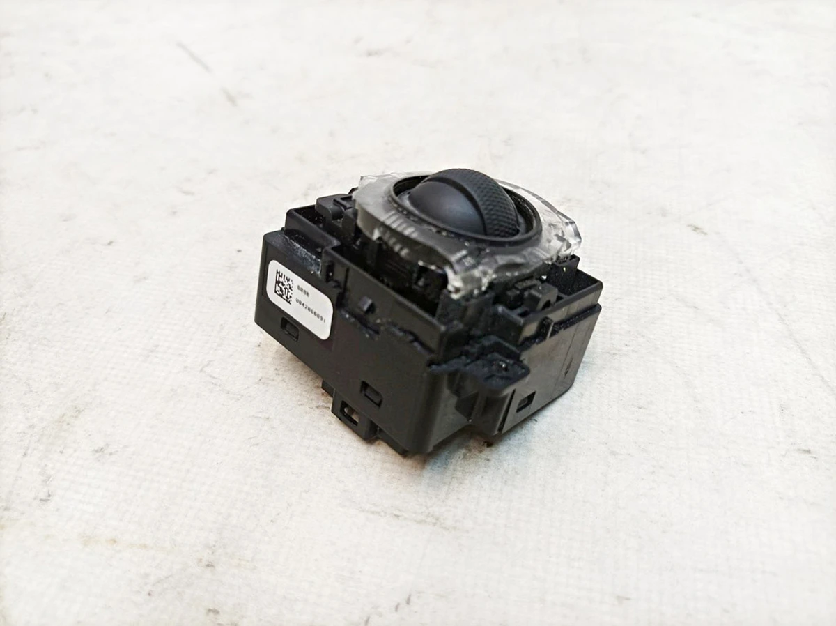 6 Multimedia Control Joystick (on steering wheel) right (oxidized) Tesla model 3 1583975-00-A