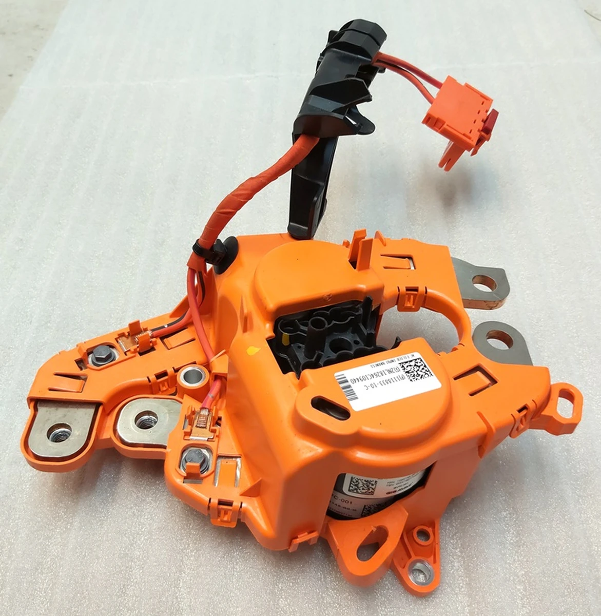 5 Контактор зарядки основної батареї здвоєний в зборі Tesla model 3 1118833-10-C