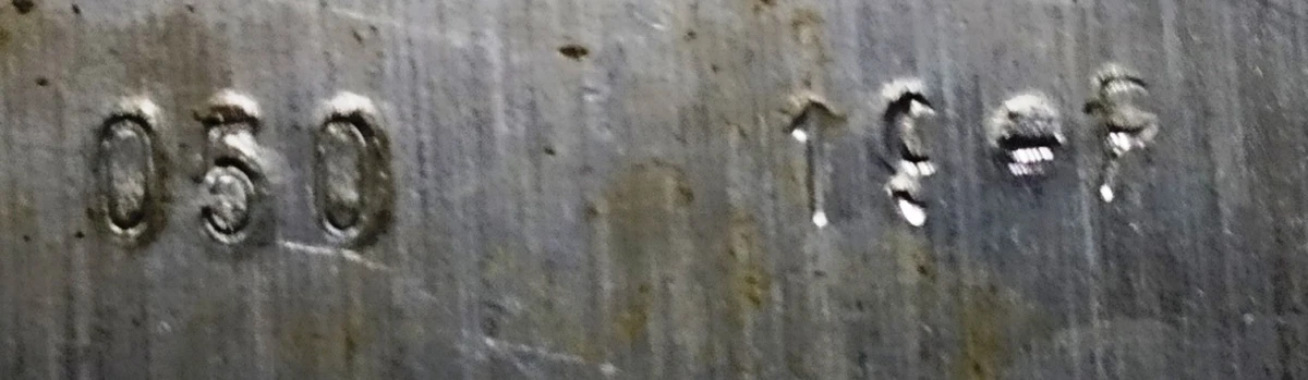 Кронштейн-напрямна підсилювач заднього бампера права Tesla model 3 1095314-00-C