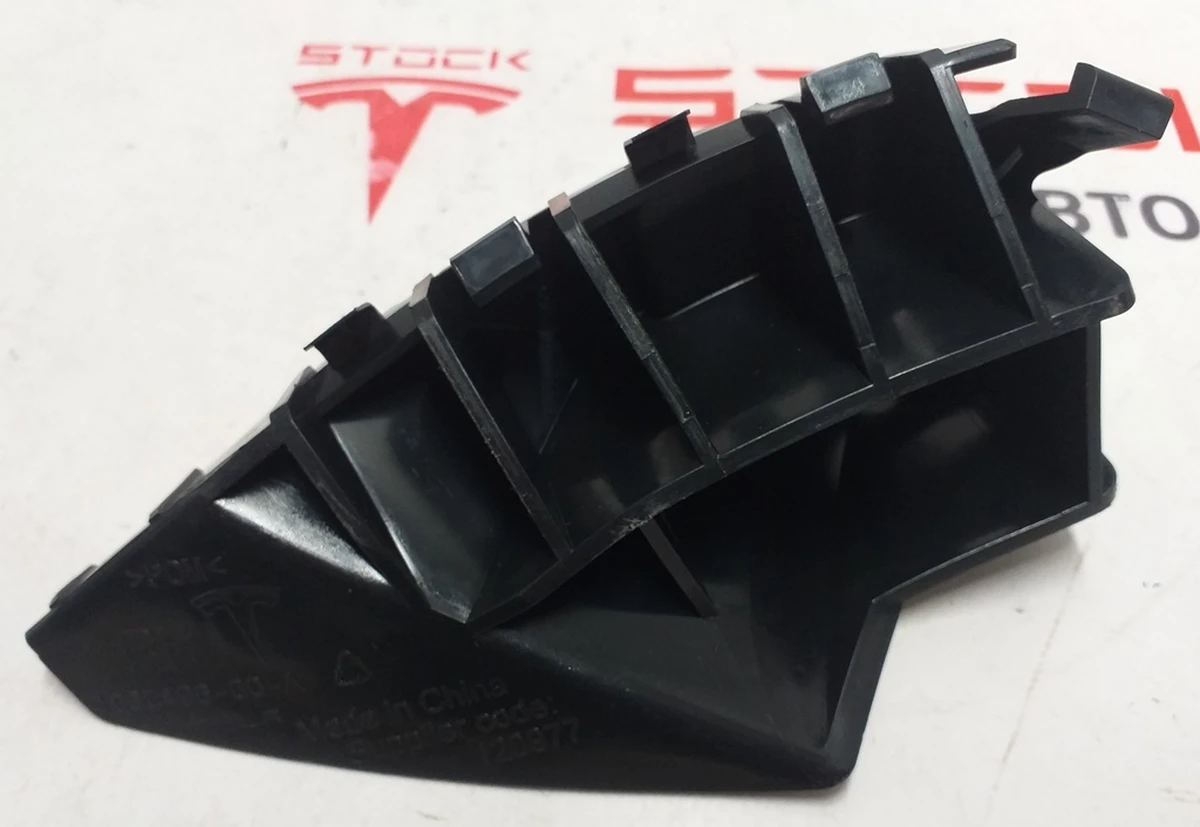 3 Напрямна крила переднього правого (черепашка) NEW Tesla model S, model S REST 1095496-00-A