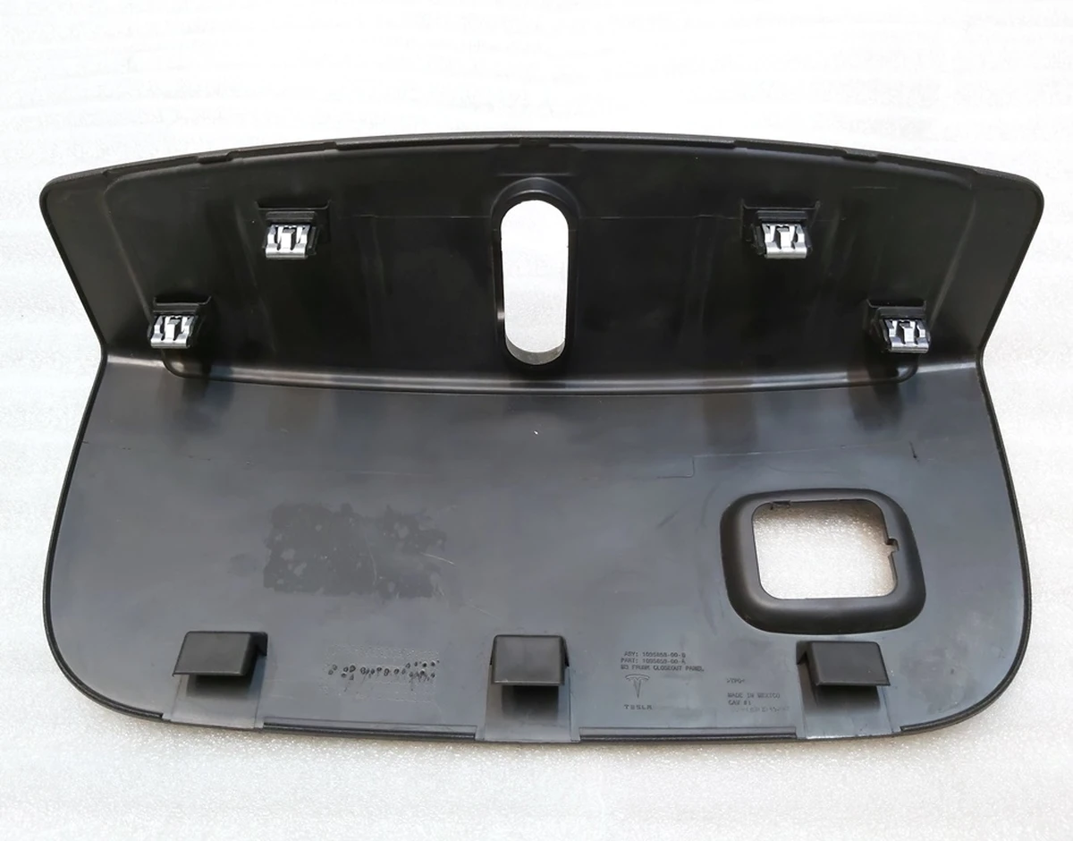 9 MOLDING - M3 Frunk Closeout Panel with traces of use Tesla Model 3 1095858-00-D, 1555579-00-B