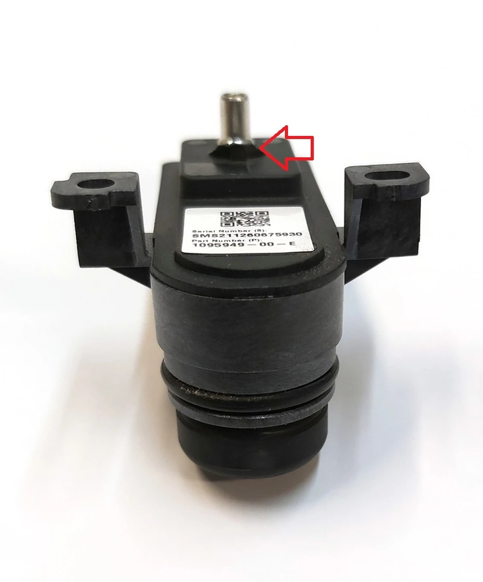 1 Камера заднего вида Tesla Model 3, Model Y 1095949-00-E