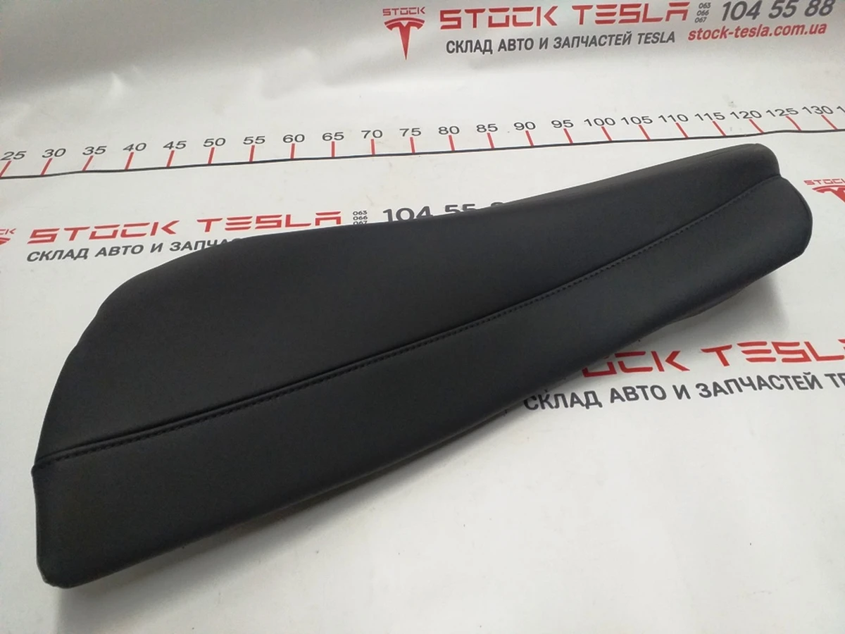 2 Подушка сидіння 2-го ряду ліва (PUR BLK) Tesla model 3 1096027-01-I