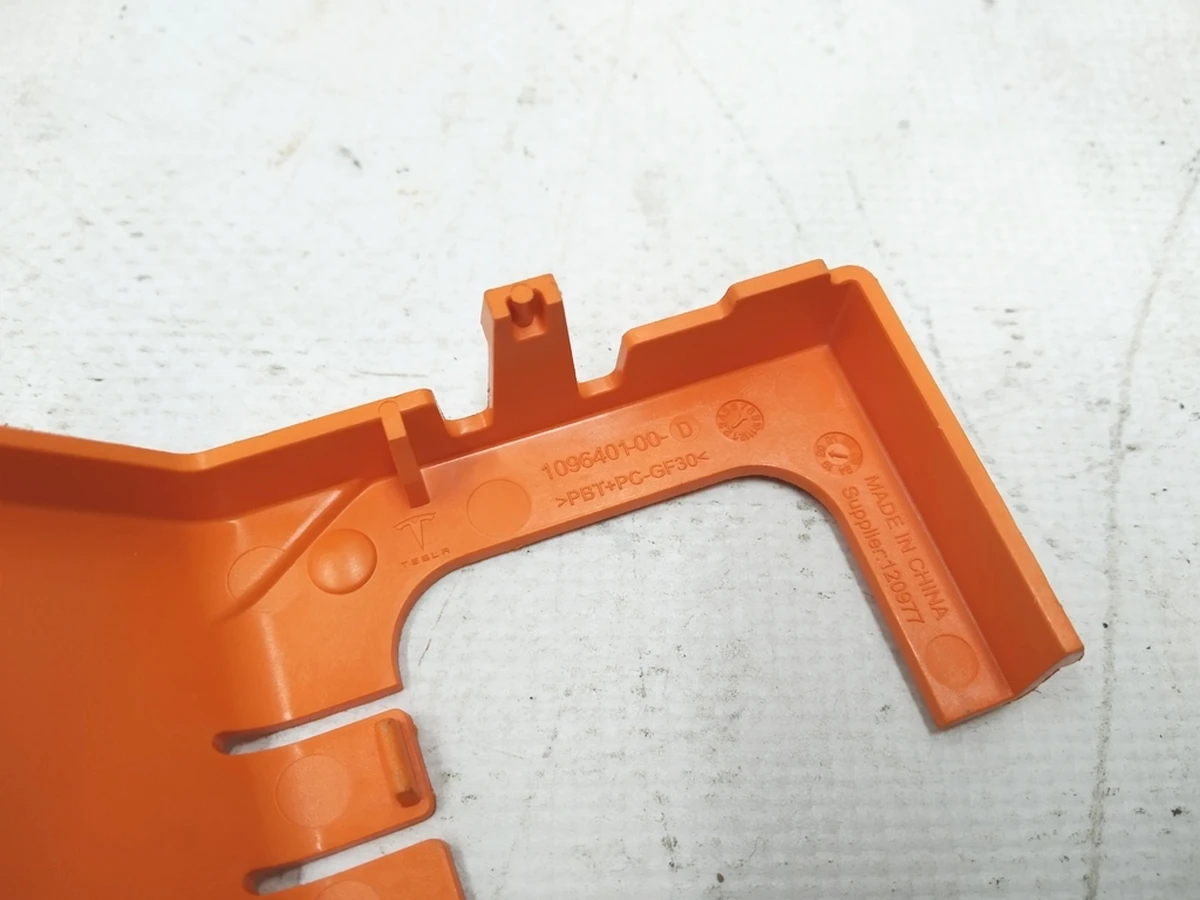 Tesla model 3 model Y 1096401-00-D main battery squib insulator