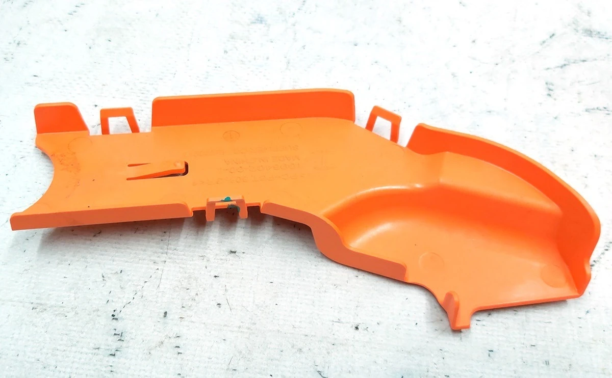 COVER,BUSBAR,SHUNT TO MOD 3 Tesla model 3 model Y 1096402-00-C