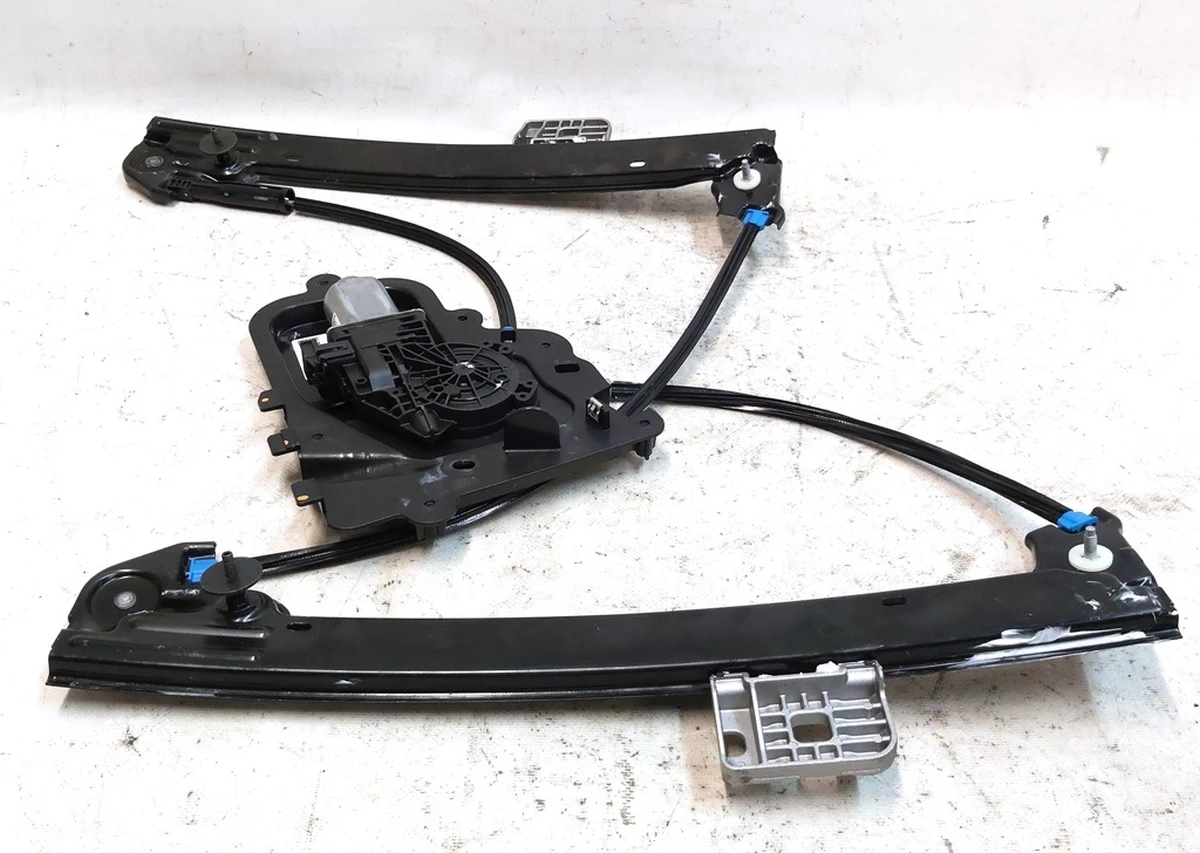 2 Склопідйомник передній правий Tesla model 3 1096621-00-L