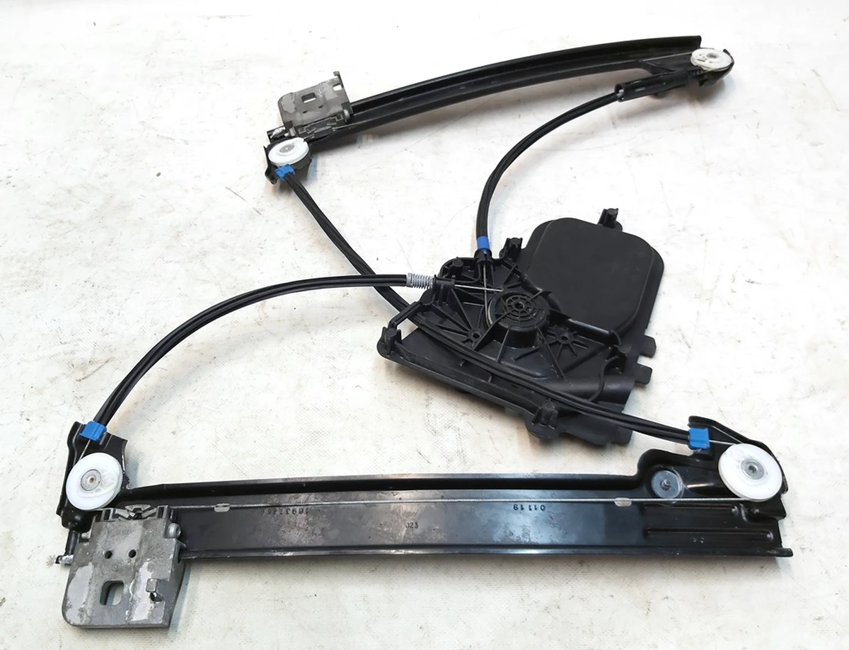 2 WINDOW REGULATOR - FRONT - RIGHT HAND without electric motor Tesla model 3 1096621-14-J