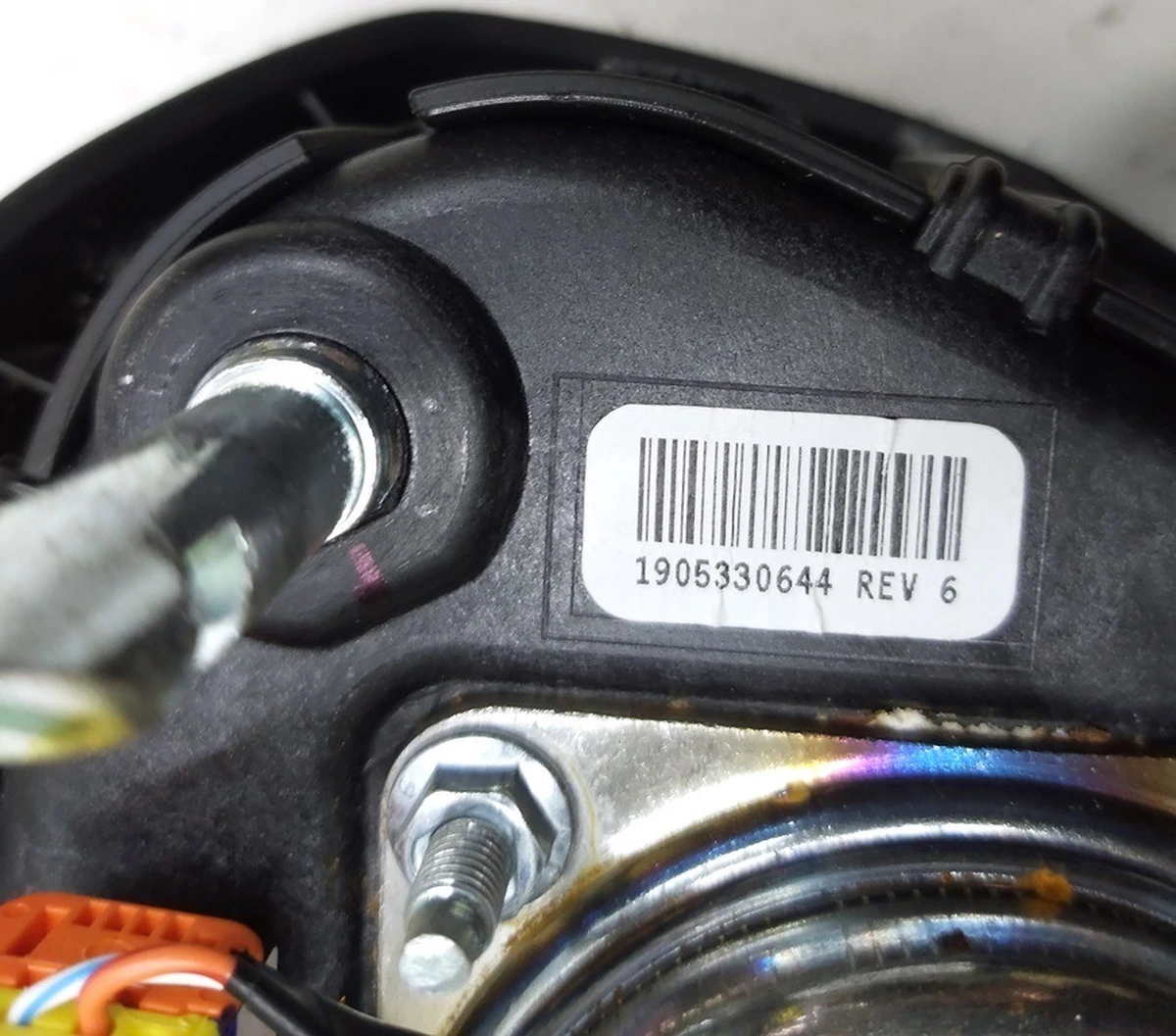 1 Подушка безпеки водія у зборі Tesla model 3 1508347-00-C