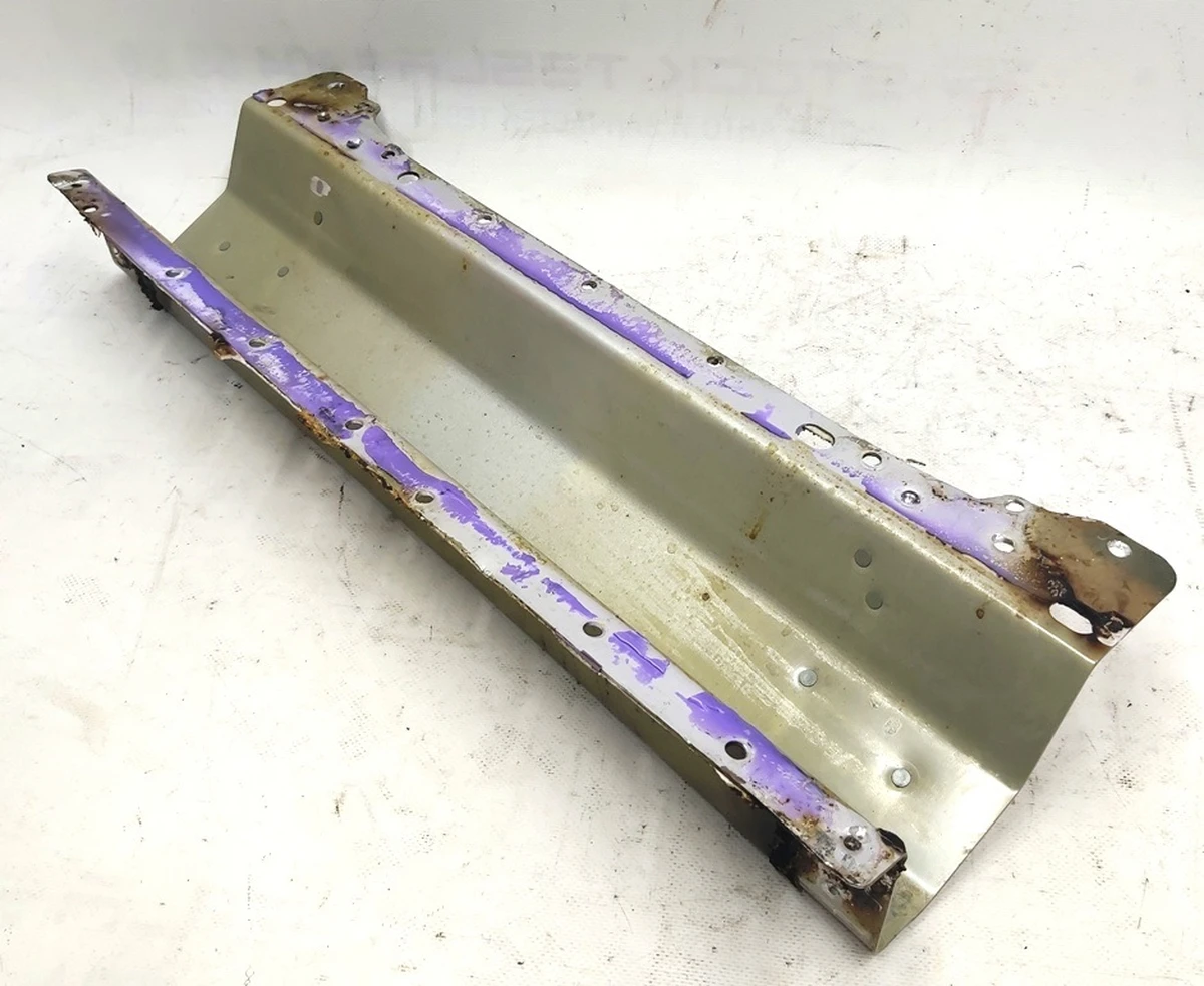 3 Підсилювач кузовної панелі над заднім мотором нижній поперечний Tesla model 3 1097163-S0-D