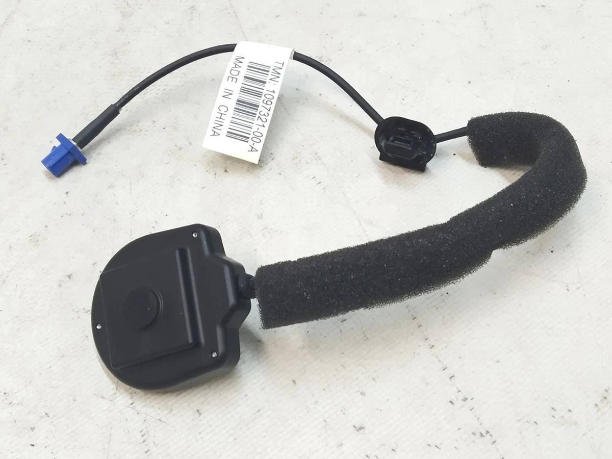 1 ANTENNA, GNSS, WW,  Tesla Model S, Model S REST, Model X 1097321-00-B