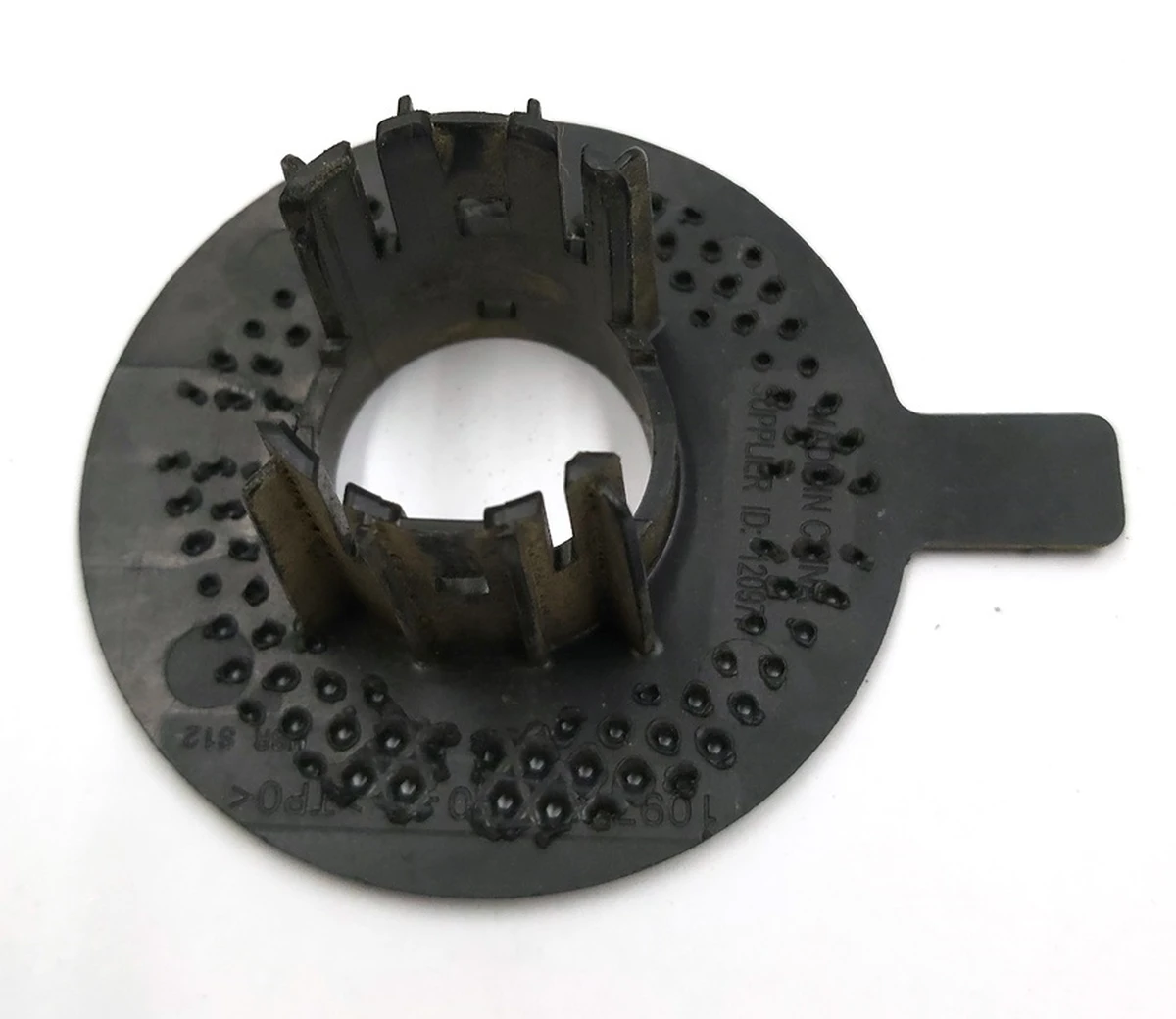 Кронштейн крепления парктроника S12 Tesla model S REST 1097489-00-A