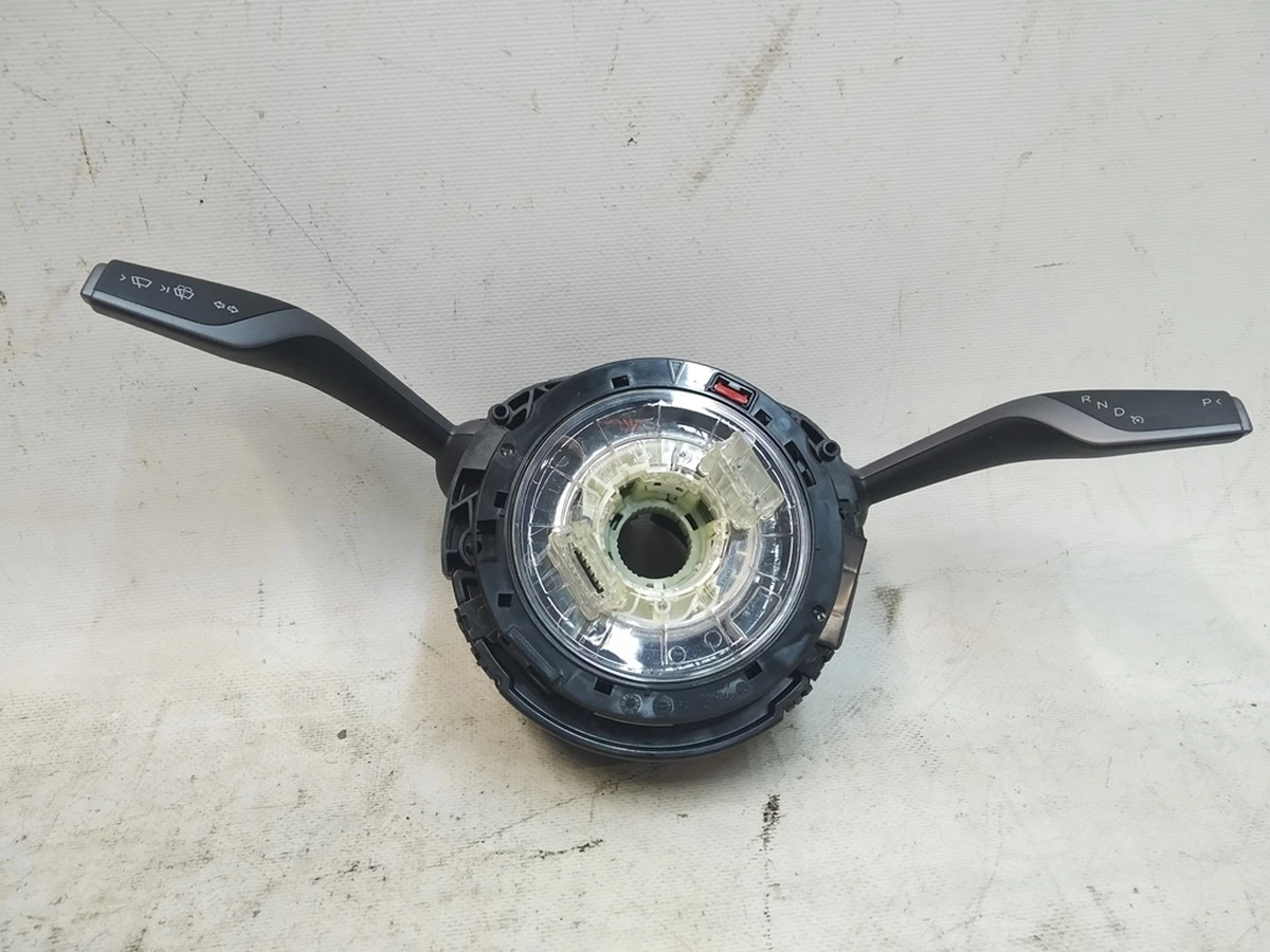 3 Модуль управления рулевой колонкой Tesla model 3, model Y 1097662-00-P