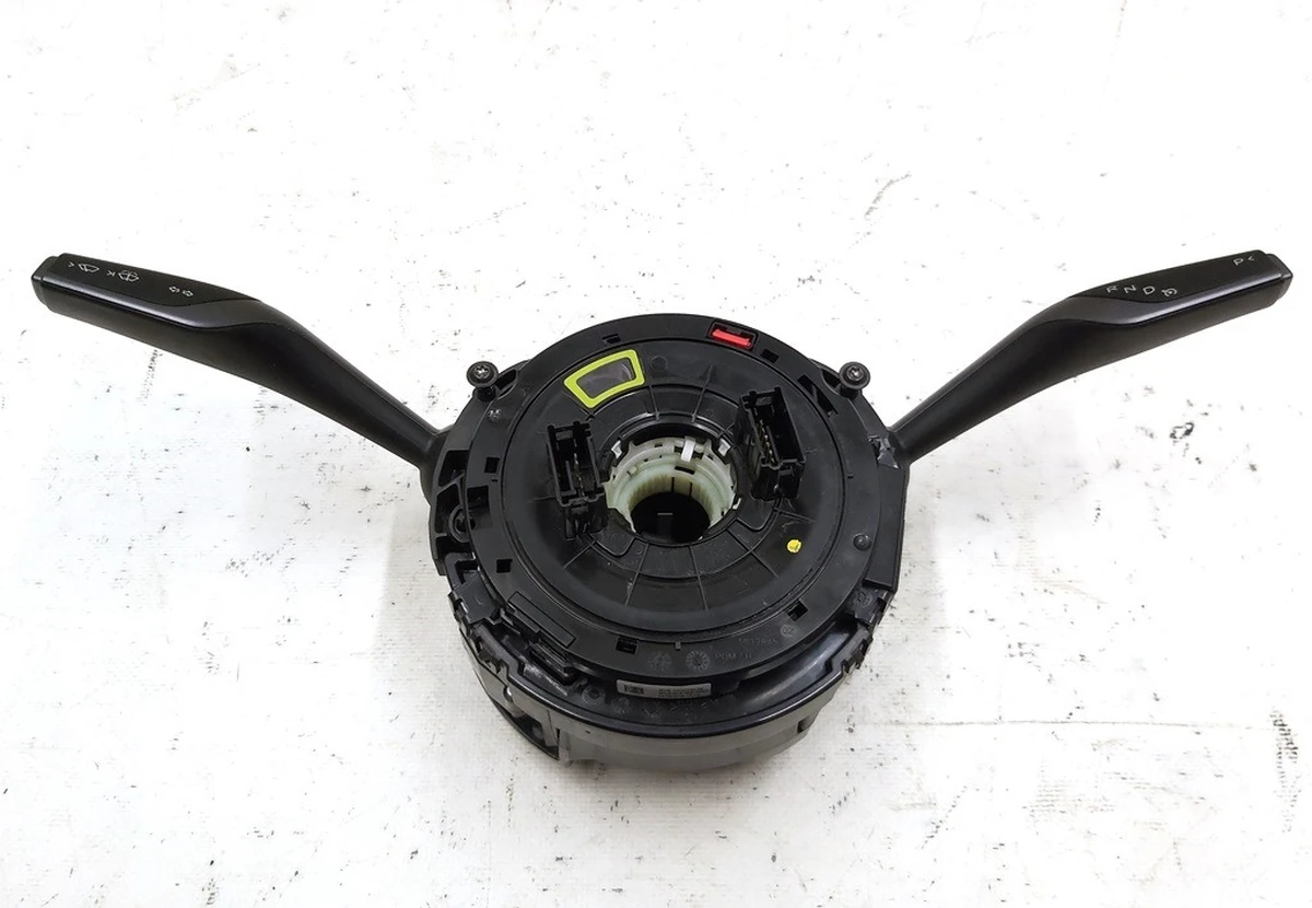 3 Модуль керування рульовою колонкою Tesla model 3, Tesla model Y 1097662-00-O