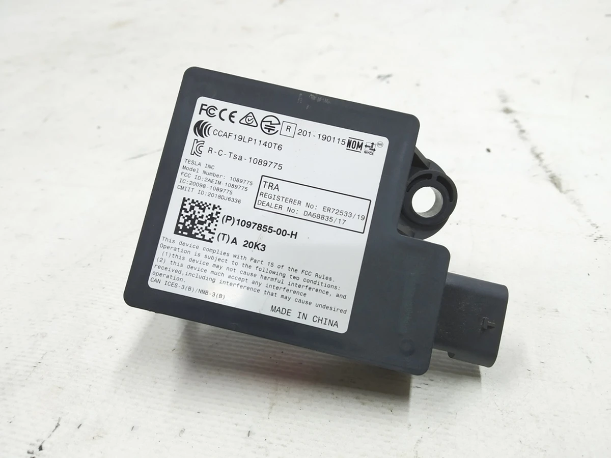 7 Блок Bluetooth Tesla model 3 1097855-00-H