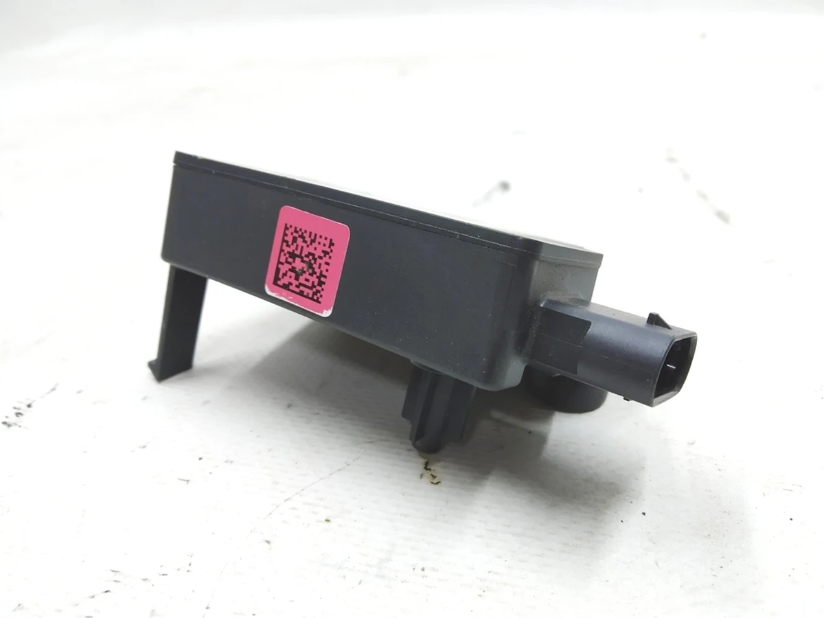 7 Блок Bluetooth Tesla model 3 1097855-00-H