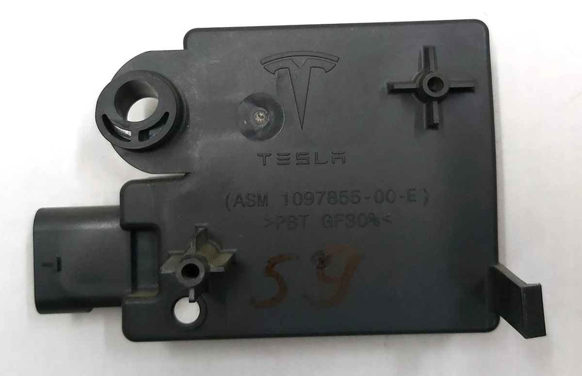 7 Блок Bluetooth Tesla model 3 1097855-00-H
