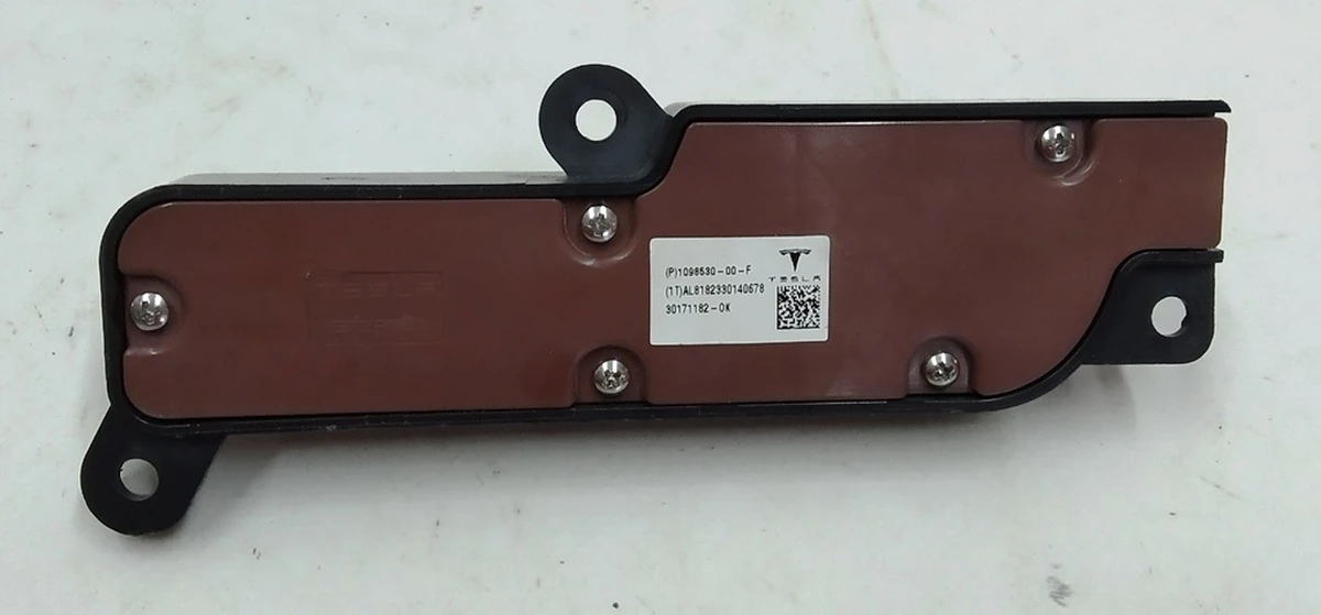 5 1st row 8way & lumbar switch - right hand drive - right hand Tesla Model 3, Model Y 1098530-00-F
