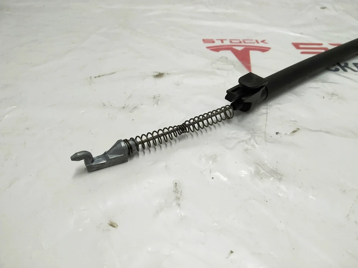 3 Tailgate lock cable Tesla model X 1098655-00-A