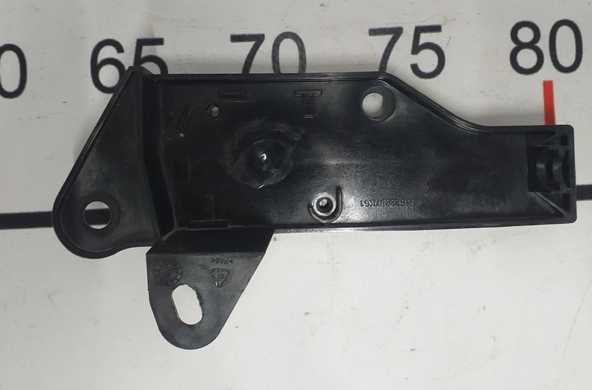 Electric Left Closure Bonnet Lock Drive Bracket Tesla model 3 1098789-00-D