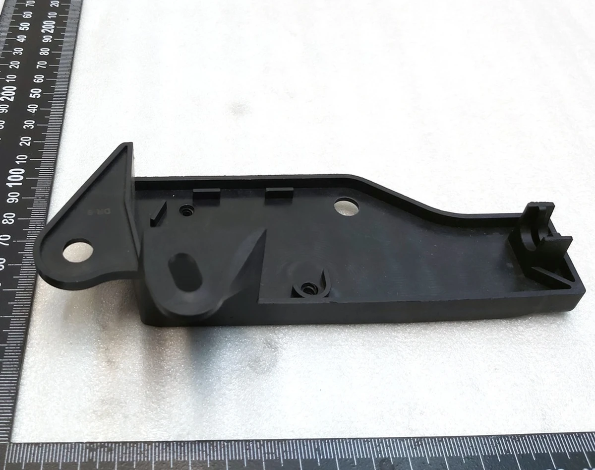 Electric Left Closure Bonnet Lock Drive Bracket Tesla Model 3 1098789-00-D