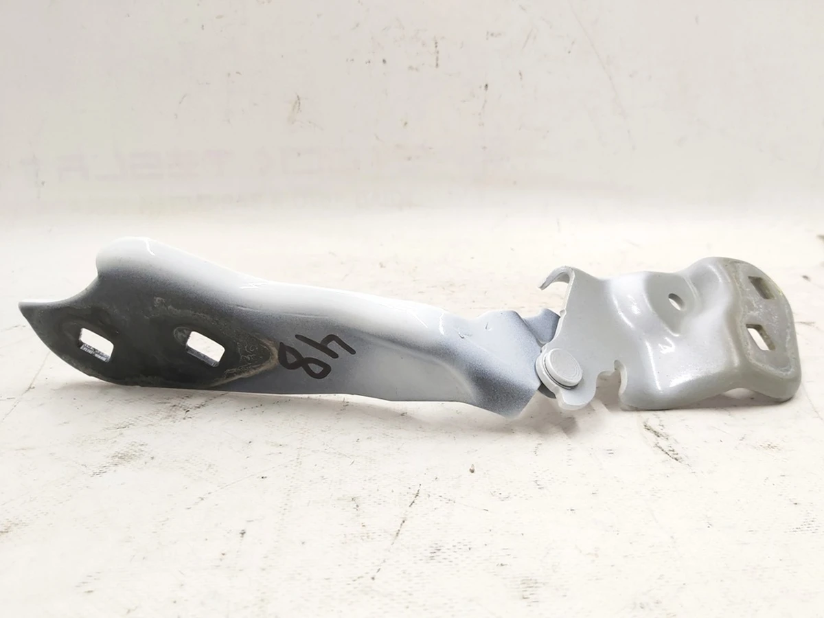 6 Петля кріплення капота права PPSW Tesla model 3, model 3 Jan 2024 1098793-00-D
