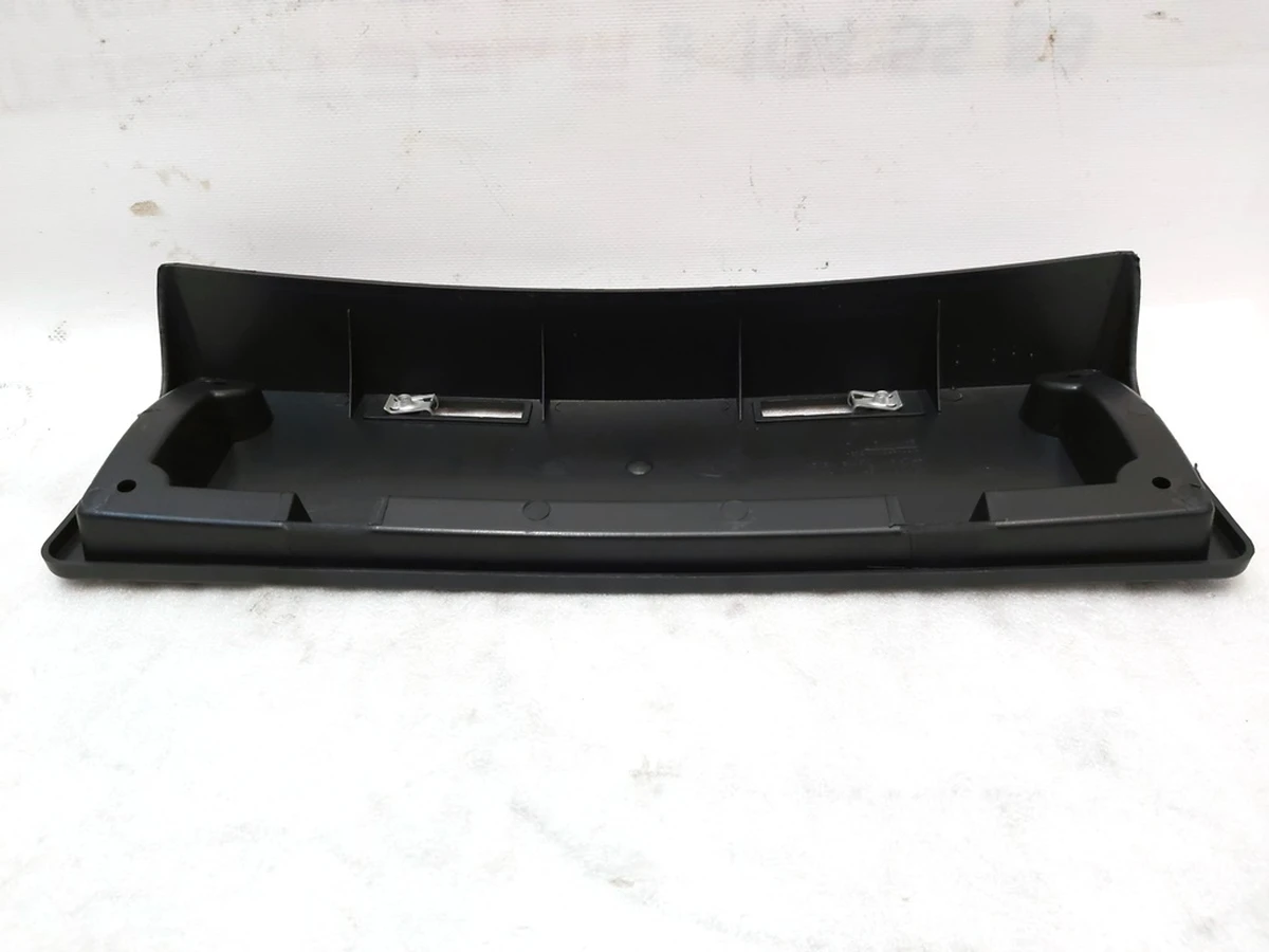 FRONT LICENSE PLATE BRACKET EU (CN standard) with clips in assembly Tesla model 3 1096834-00-B