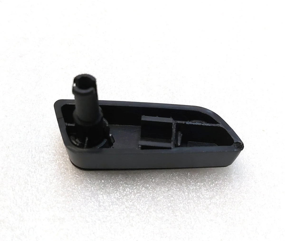 Кнопка регулювання положення спинки пасажирського сидіння GRAPHITE Tesla Model S REST, Model X, Model 3, Model Y 1098843-01-E