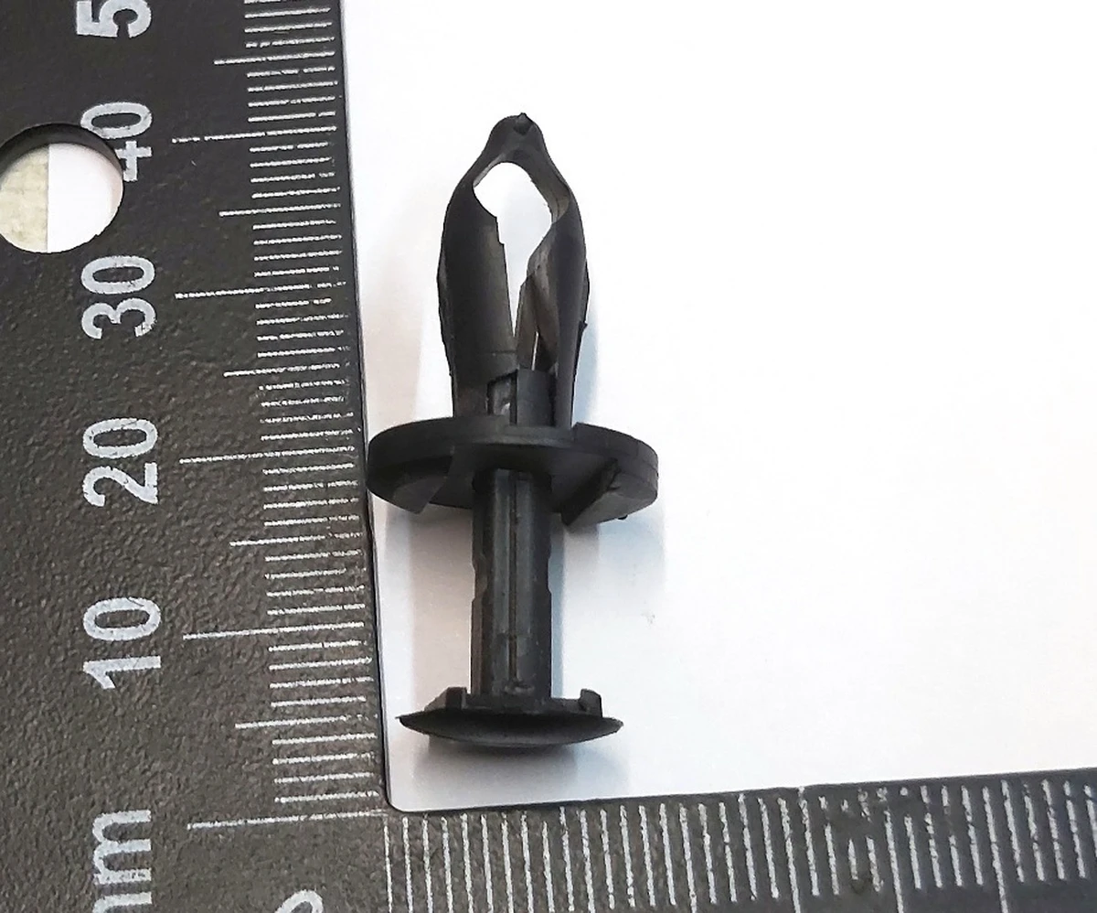 16 PUSH RIVET, 6-6.4 HOLEx2-6 GRIP,PA6/6 Tesla all models (except Model S, Model S REST, Model X) 1099269-00-B