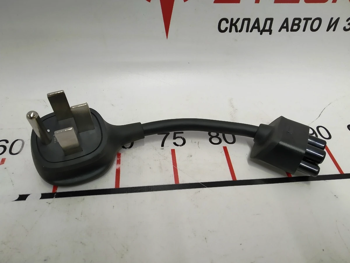 3 Smart adapter 2 generation 14-50 30A Tesla model S REST, model X, model 3, model Y 1099344-10-D