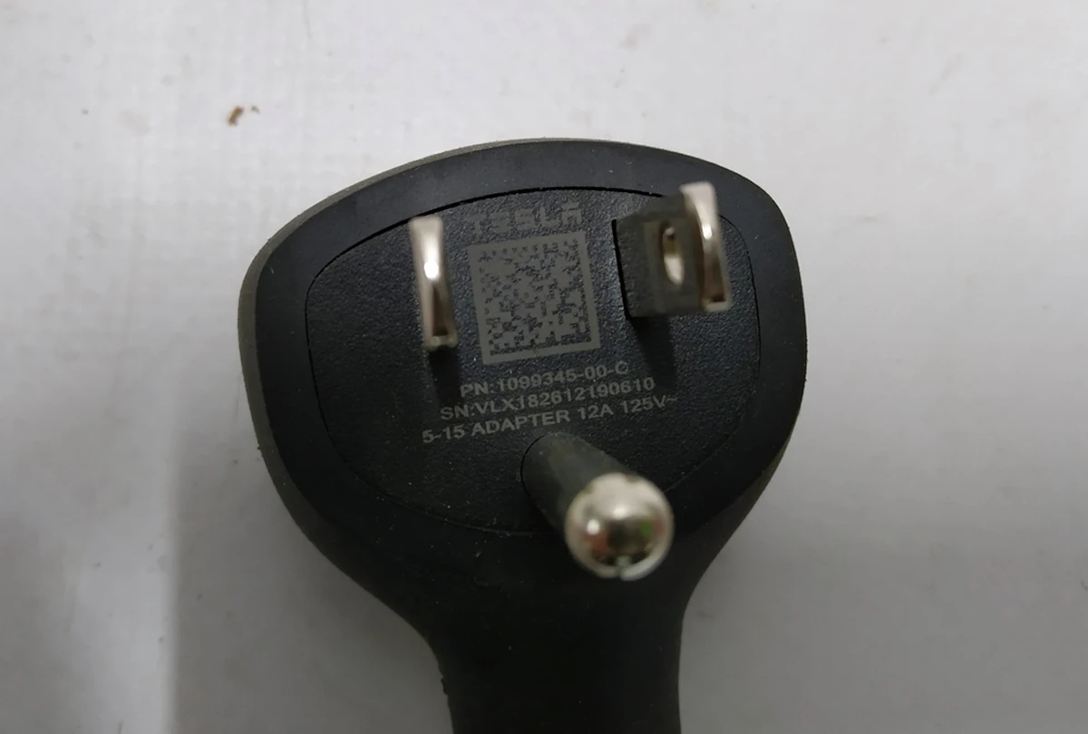 4 Смарт адаптер 2 поколение 5-15 12A Tesla model S REST, model X, model 3, model Y 1099345-10-C