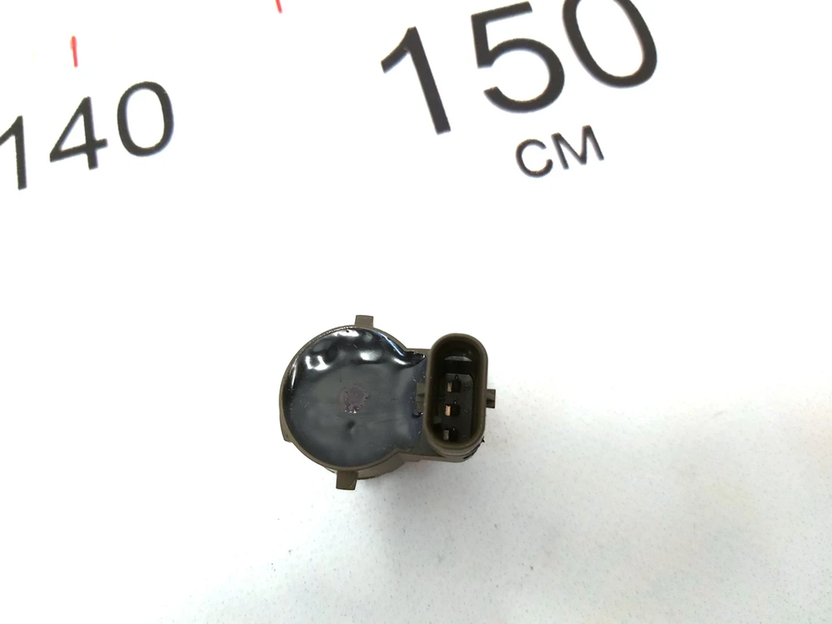 19 Rear center outer roof panel parking sensor Tesla Model X 1099612-13-D