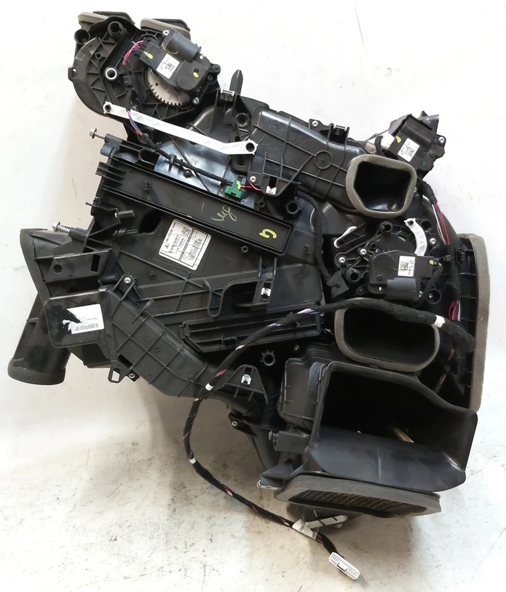 6 HVAC MODULE, without heating element Tesla model 3 1099999-00-I