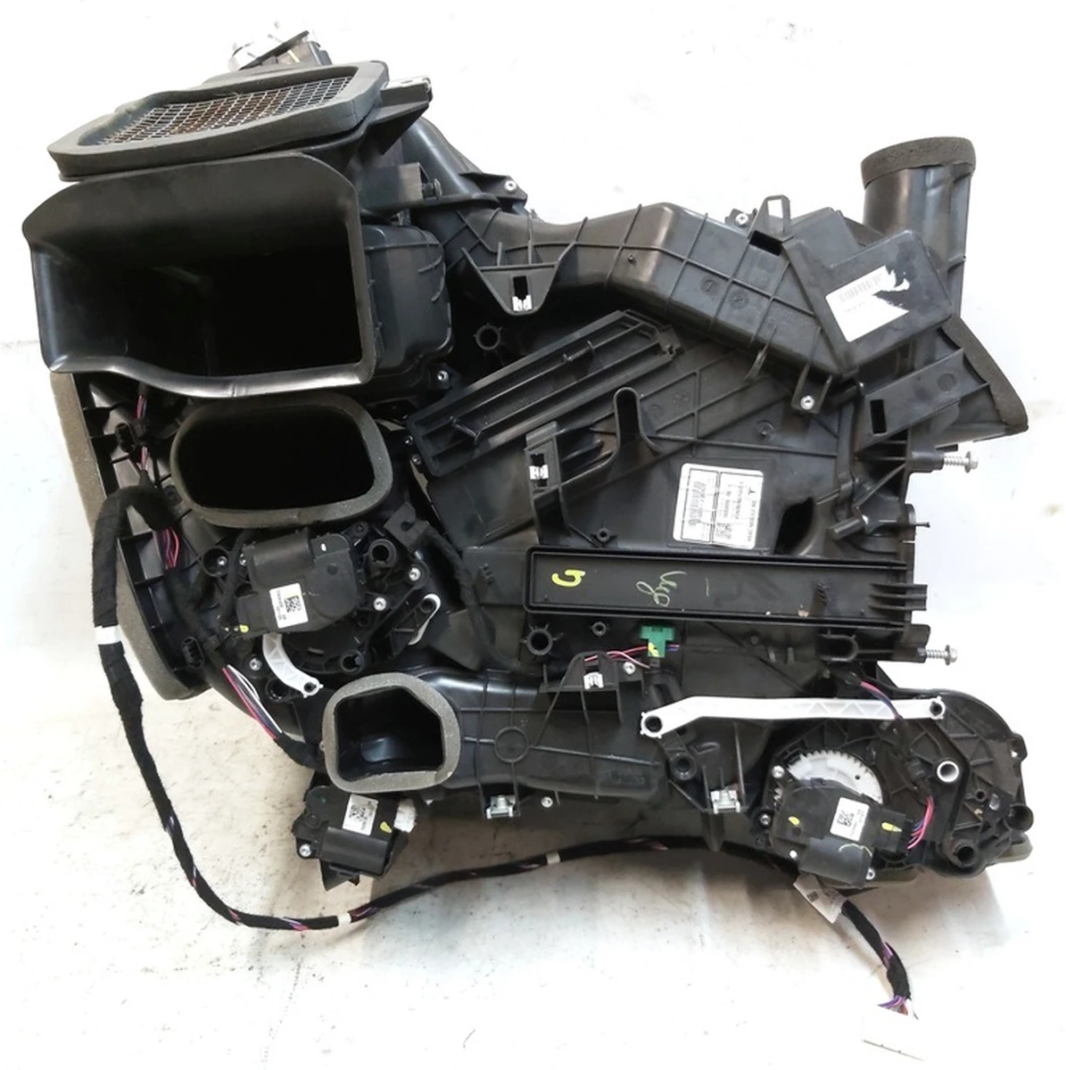 6 HVAC MODULE, without heating element Tesla model 3 1099999-00-I